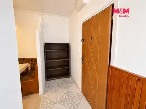 Prodej bytu 2+1, Karlovy Vary - Doubí, Jahodová, 65 m2