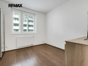 Prodej bytu 4+kk, Praha - Dolní Měcholupy, Kryšpínova, 107 m2