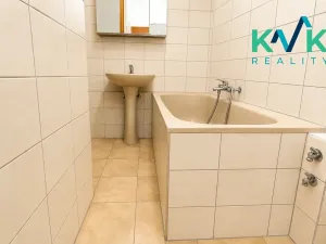 Prodej bytu 2+1, Karlovy Vary, Dvořákova, 63 m2