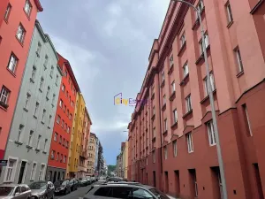 Pronájem bytu 2+1, Praha - Holešovice, V háji, 57 m2