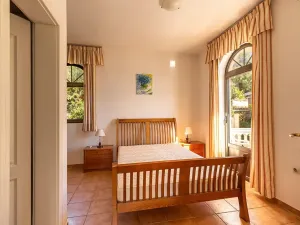Prodej bytu 3+kk, Bigova, Černá Hora, 65 m2