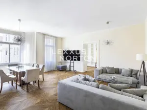 Prodej bytu 4+kk, Praha - Staré Město, Valentinská, 157 m2