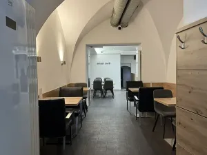 Prodej obchodního prostoru, Kroměříž, Velké náměstí, 143 m2
