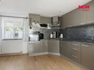 Prodej rodinného domu, Stěžery, Lipová, 250 m2