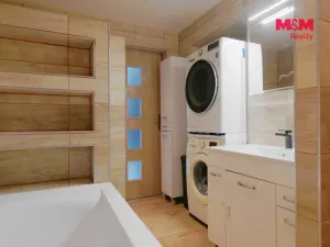 Prodej rodinného domu, Stěžery, Lipová, 250 m2