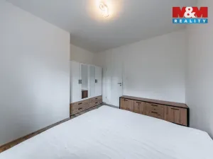 Pronájem bytu 3+kk, Karlovy Vary - Bohatice, Dubová, 67 m2