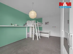 Prodej bytu 4+1, Police nad Metují - Velká Ledhuje, Fučíkova, 94 m2