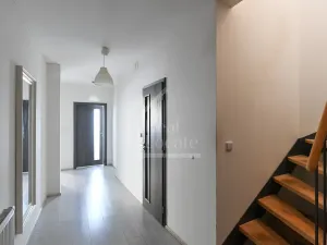 Pronájem bytu 3+kk, Praha - Nové Město, Sokolská, 114 m2