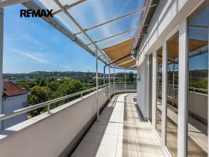 Pronájem bytu 3+kk, Praha - Podolí, U Kublova, 88 m2