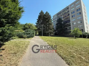 Prodej bytu 1+kk, Praha - Troja, K sadu, 26 m2