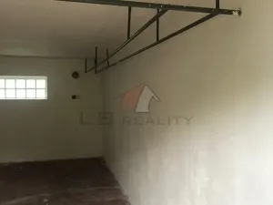 Pronájem garáže, Kolín, Třídvorská, 21 m2