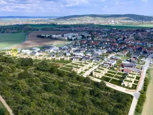 Prodej pozemku pro bydlení, Hrušovany u Brna, Pod Střediskem, 728 m2