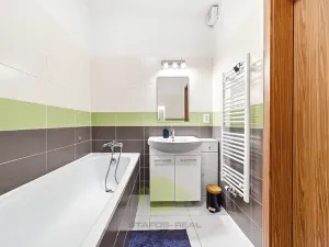 Prodej bytu 2+kk, Olomouc, Janského, 53 m2