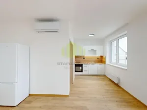 Pronájem bytu 1+kk, Olomouc, Topolová, 38 m2
