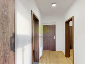 Pronájem bytu 2+kk, Olomouc, Topolová, 52 m2