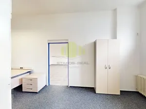 Pronájem obchodního prostoru, Olomouc, Janského, 115 m2