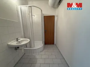 Prodej bytu 2+1, Jablonec nad Nisou, Na Roli, 41 m2