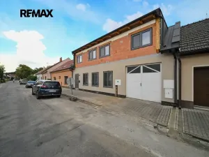 Pronájem bytu 2+1, Poděbrady, Na Hrázi, 47 m2