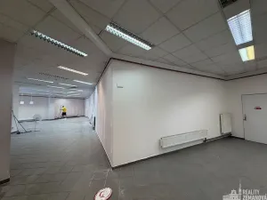 Pronájem obchodního prostoru, Praha - Michle, 323 m2