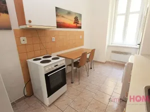 Pronájem bytu 1+1, Praha - Žižkov, Blahníkova, 40 m2