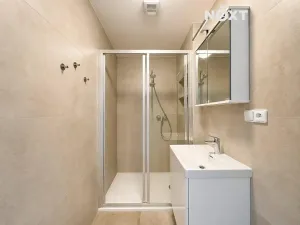 Pronájem bytu 2+kk, Praha - Vršovice, Bulharská, 46 m2