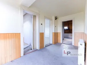 Prodej rodinného domu, Sezemice - Počaply, 181 m2