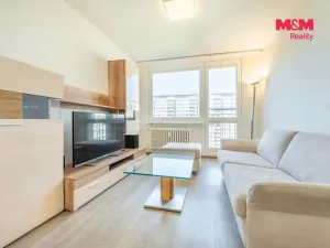 Prodej bytu 2+kk, Praha - Kobylisy, Rajmonova, 44 m2