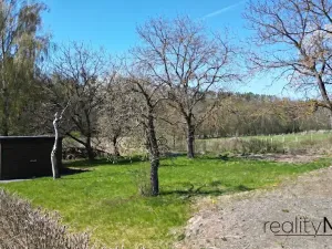 Prodej rodinného domu, Rovensko pod Troskami, 252 m2