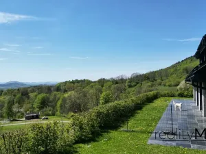 Prodej rodinného domu, Křižany, 470 m2