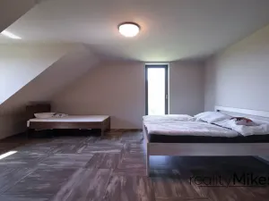 Prodej rodinného domu, Křižany, 470 m2