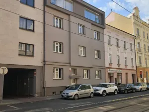 Pronájem bytu 1+kk, Plzeň - Východní Předměstí, Sladkovského, 36 m2