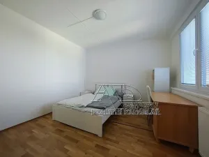Prodej bytu 3+1, České Budějovice, Labská, 76 m2