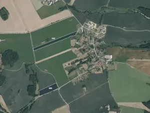 Prodej pole, Veliš, 49646 m2