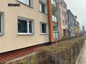 Pronájem bytu 1+kk, Praha - Libeň, Nad Mazankou, 35 m2