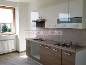 Pronájem bytu 2+kk, Otrokovice, nám. 3. května, 57 m2
