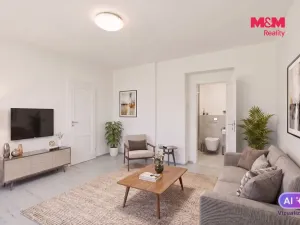 Prodej bytu 3+1, Slavětín, Nádražní, 64 m2