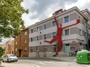 Pronájem bytu 2+kk, Praha - Košíře, Fabiánova, 37 m2