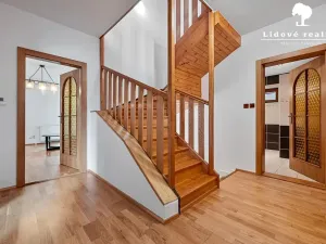 Prodej rodinného domu, Baška, 226 m2