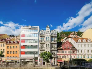 Prodej bytu 2+kk, Karlovy Vary, Vřídelní, 62 m2