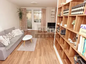 Prodej bytu 3+1, Neratovice, 75 m2