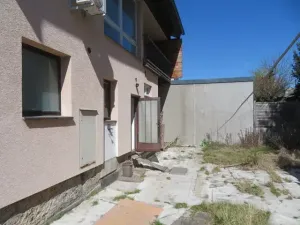 Dražba rodinného domu, Plzeň, Školní, 10 m2