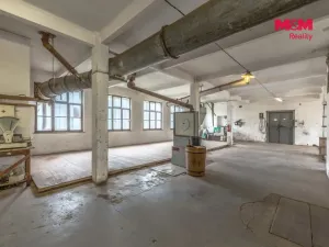 Prodej zemědělského objektu, Nová Ves nad Popelkou, 1427 m2