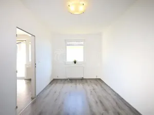 Prodej bytu 3+1, Horoměřice, J. K. Tyla, 95 m2