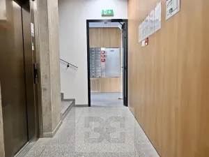 Pronájem bytu 1+kk, Brno, Střední, 32 m2
