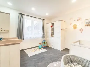 Prodej rodinného domu, Rožmitál pod Třemšínem, 180 m2