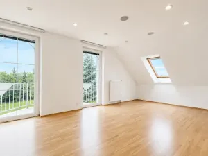 Prodej rodinného domu, Praha - Pitkovice, Klouzková, 181 m2