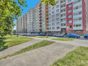 Pronájem bytu 2+kk, Hradec Králové, třída Edvarda Beneše, 49 m2