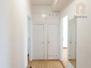 Prodej bytu 3+1, Kladno, nám. Edvarda Beneše, 52 m2