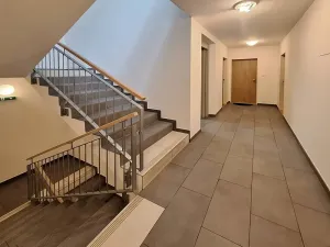 Pronájem bytu 1+kk, Brno, Přírodní, 35 m2