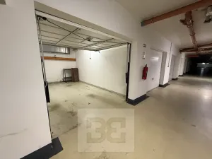 Pronájem bytu 2+kk, Praha - Pitkovice, Křemenáčová, 49 m2
